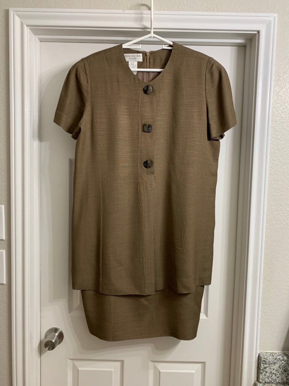 Jones New York Women's Vintage Brown Dress, Size 14